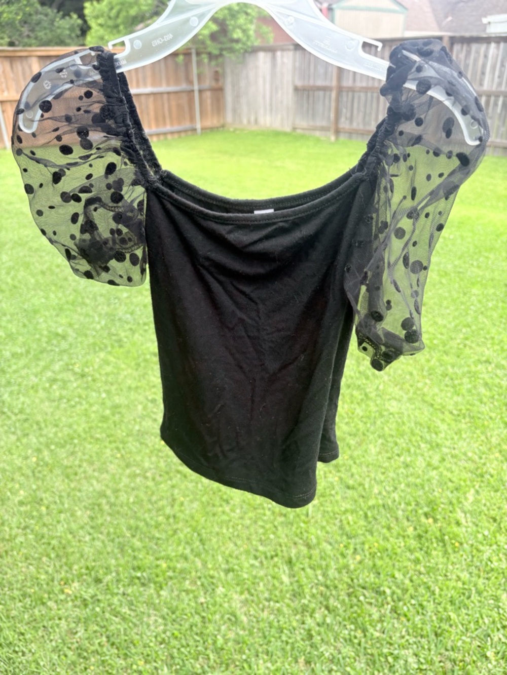 Black sheer sleeve tshirt Unbranded girls 7Y good preowned condition